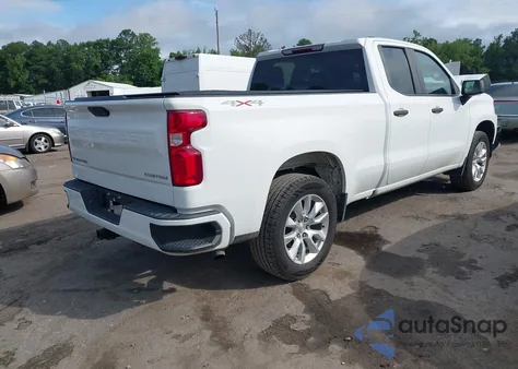 2021 Chevrolet Silverado 1500 4Wd Double Cab Standard Bed Custom из США, поврежденный, VIN 1GCRYBEK8MZ377733